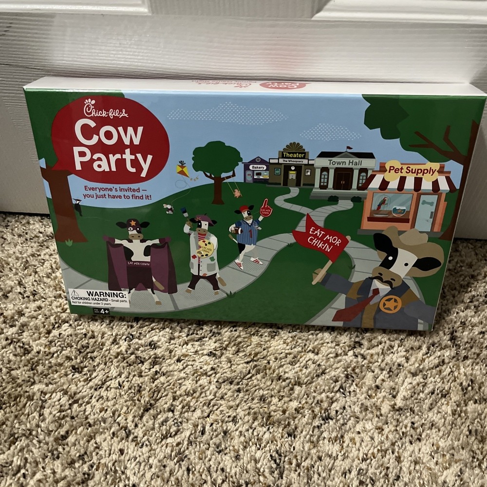 Chick-Fil-A Cow Party Game Family Game Night NEW‎ Factory Sealed Ages 4+ - Picture 2 of 4